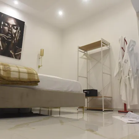 84 Πανσιόν 4*