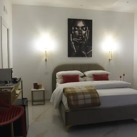 84 Πανσιόν 4*