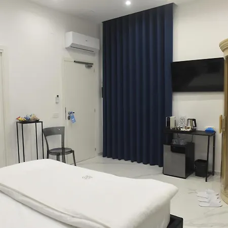 84 Πανσιόν Poggiomarino